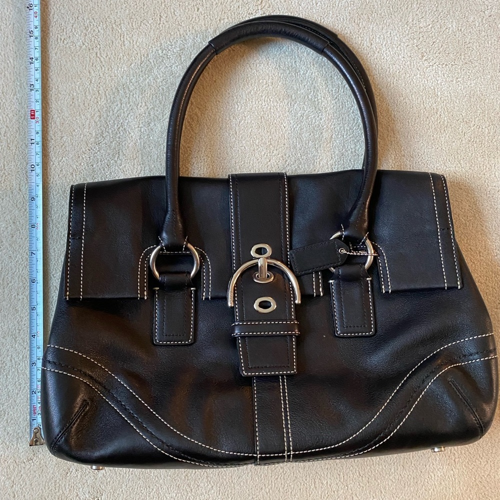 VINTAGE Authentic Coach Hampton Black Leather Bag
